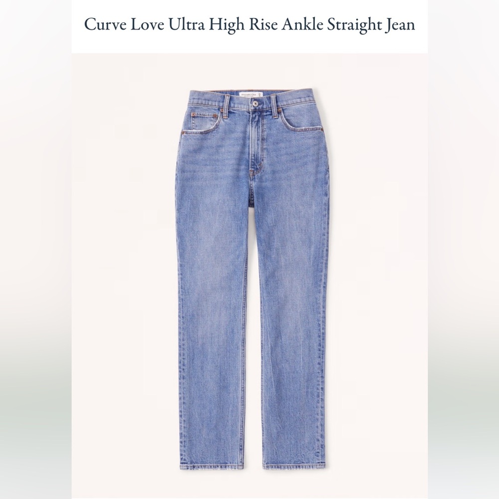 Ultra high rise ankle straight curve love short jeans.